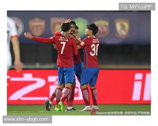 世界杯焦点战那不勒斯与波尔图平局红牌事件引发全场热议