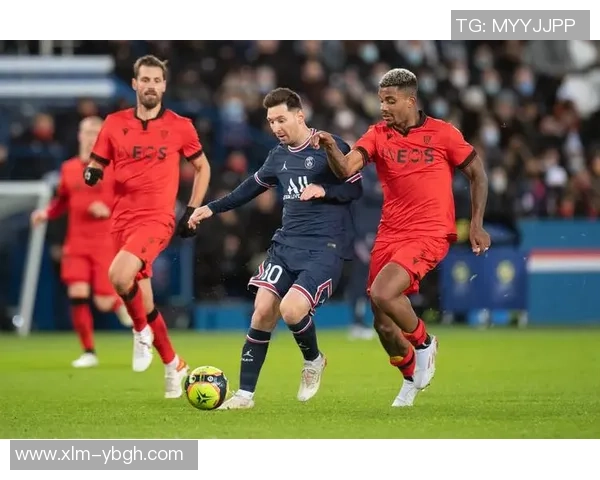 德甲激战利物浦绝杀巴黎圣日耳曼全场沸腾瞬间回顾与分析