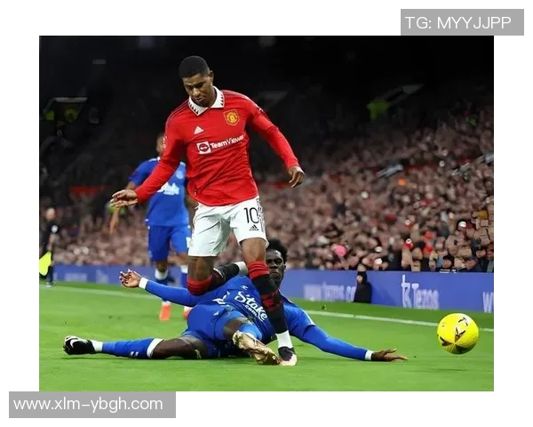 阿森纳在足总杯激战中以4-3逆转那不勒斯补时绝杀点燃全场激情 阿森纳在足总杯激战中以4-3逆转那不勒斯补时绝杀点燃全场激情